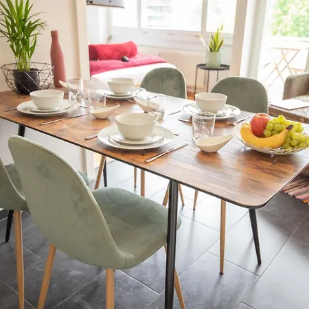 Special Modern Lisa Basel, Bahnhof Grossbasel 10-star Apartment