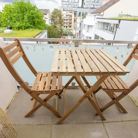 Special Modern Lisa Basel, Bahnhof Grossbasel 10-star Apartment *